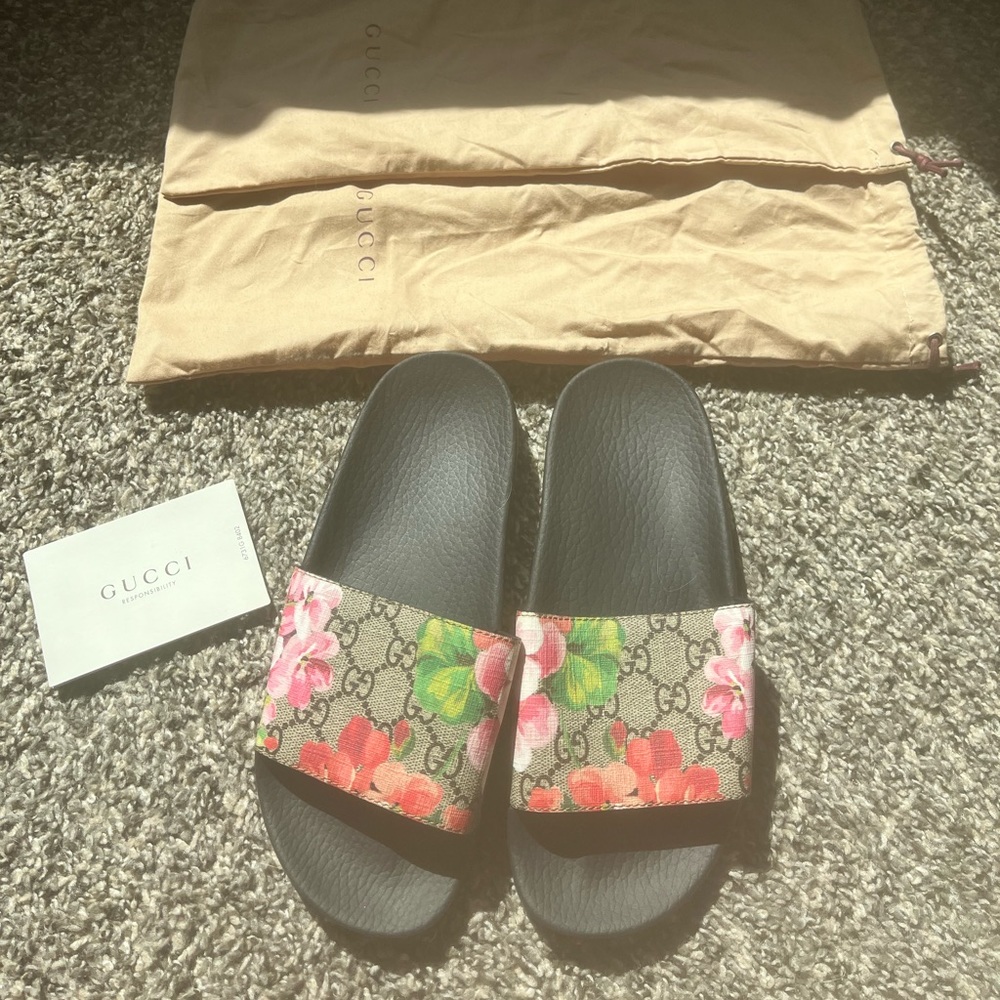 Scaling down on wardrobe, Gucci slides never worn